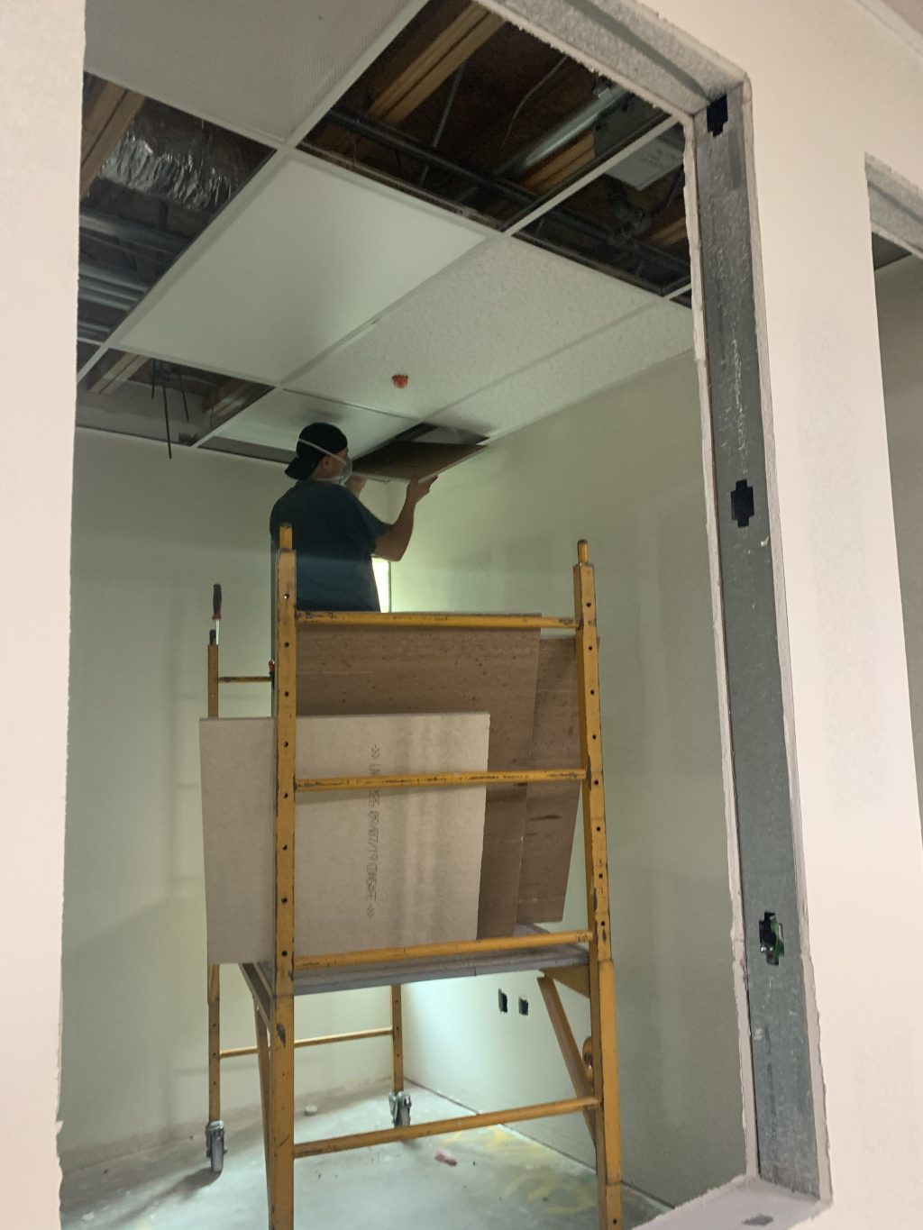 Image of T-Bar construction, Sierra Drywall Inc, T-Bar Ceiling